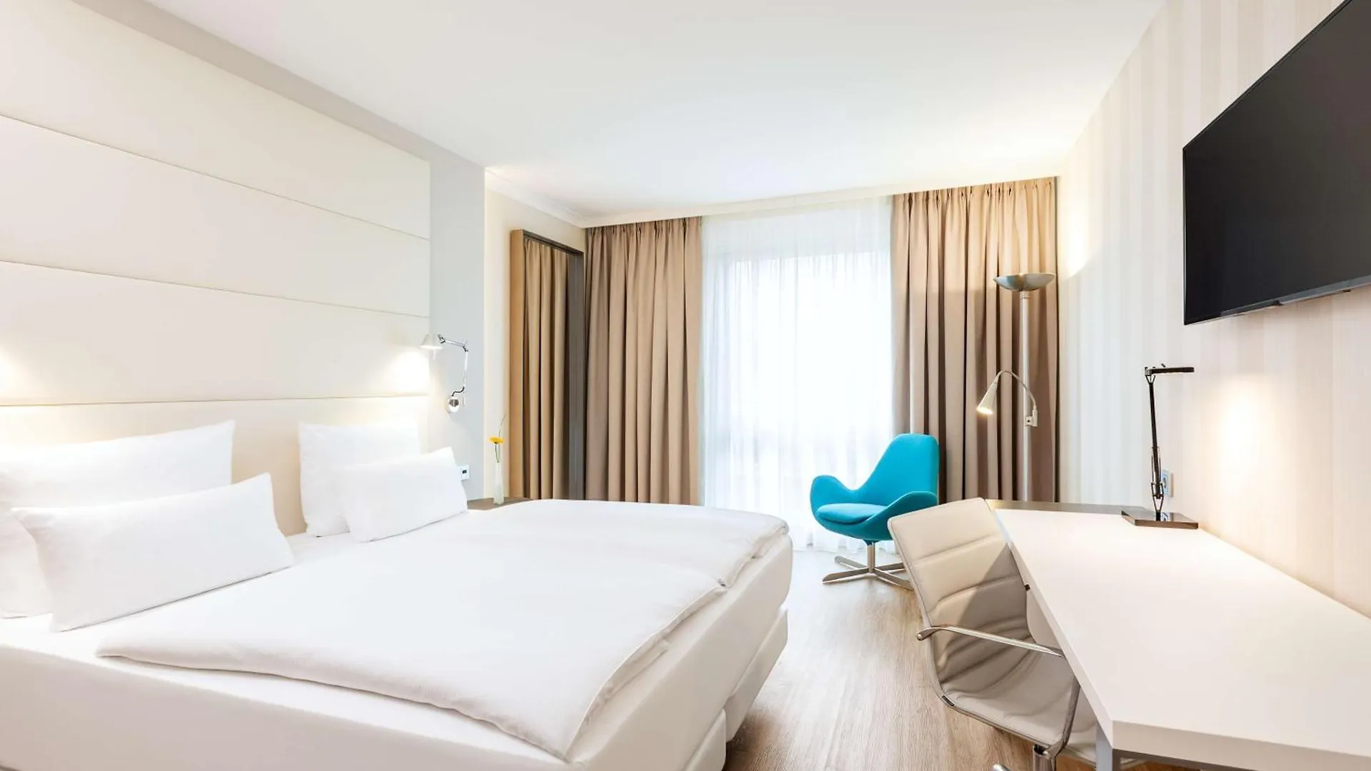 NH Berlin Alexanderplatz Hotel
